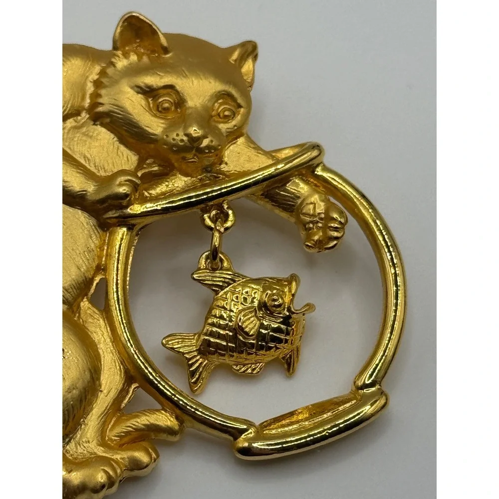 Vintage JJ Jonette Cat Fishbowl Brooch Gold Tone Pin